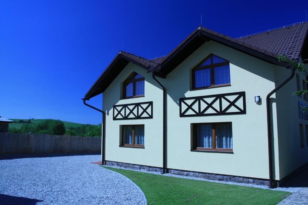 Skipension Jasna Павчина-Легота Экстерьер фото